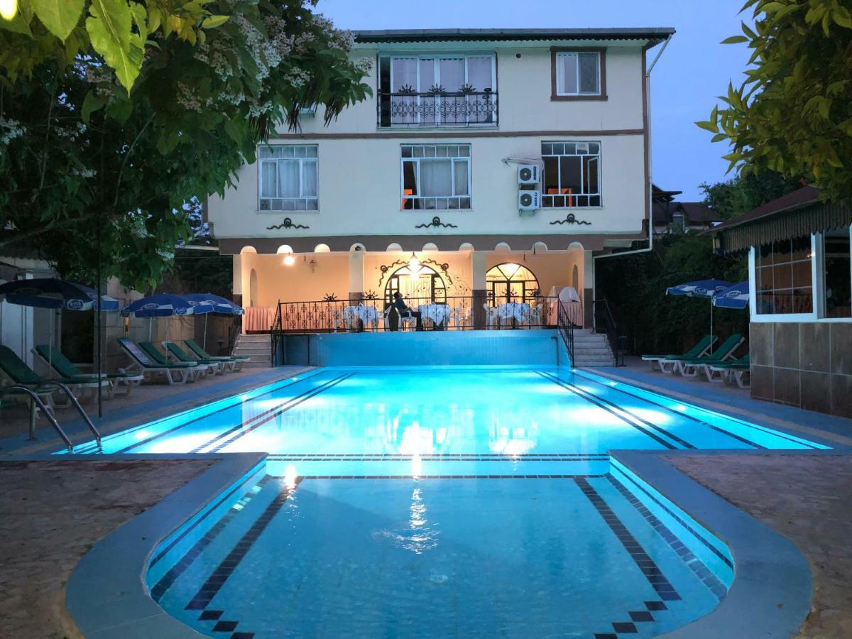 Kromer Garden Hotel Antalya Kültér fotó